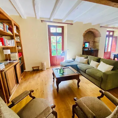 Superbe De Charme Au Coeur Du Quercy